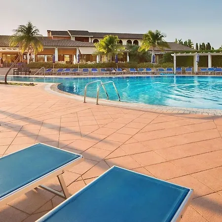 Lejlighed Beautiful In Sardegna With Swimming Pool Pula