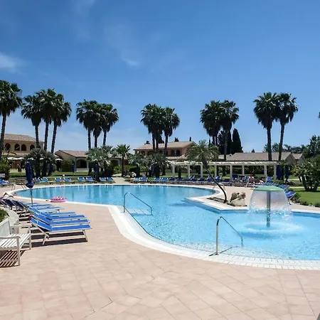 Beautiful In Sardegna With Swimming Pool Lejlighed Pula